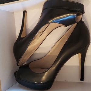Black Heel